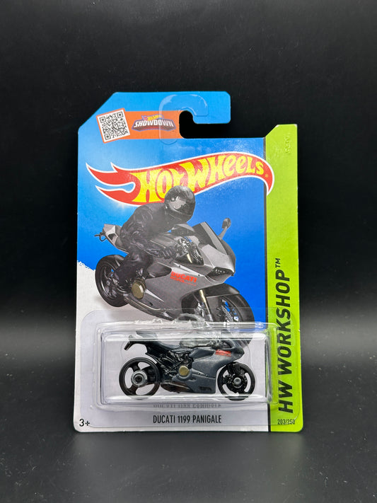 HOT WHEELS - DUCATI 1199 PANIGALE (2015) - HW WORKSHOP: NIGHTBURNERZ