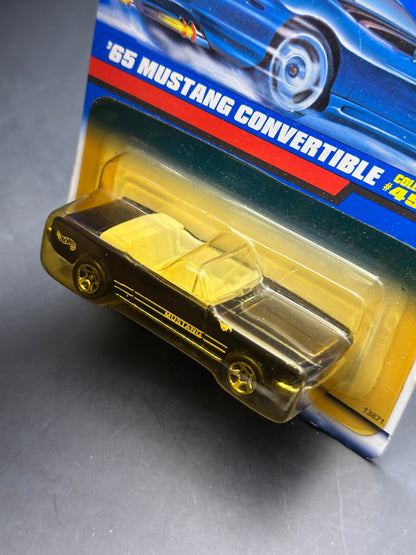 HOT WHEELS - 1965 FORD MUSTANG CONVERTIBLE (1998) - HW MAINLINE #455