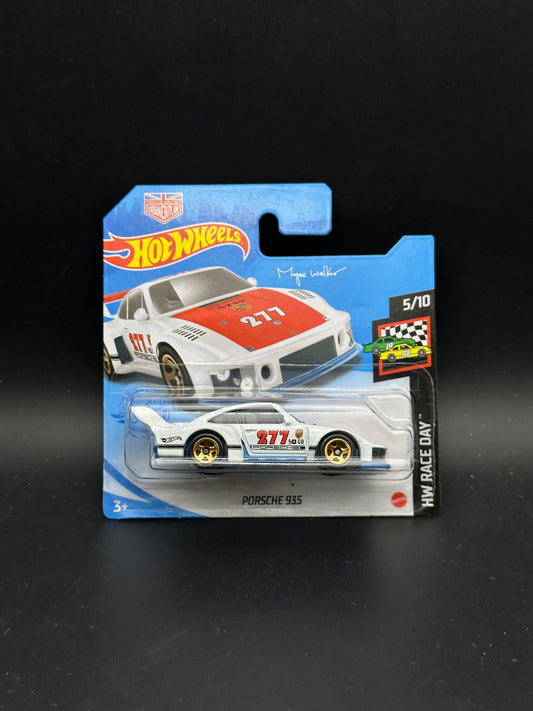 HOT WHEELS - PORSCHE 935 (2021) - HW RACE DAY 5/10