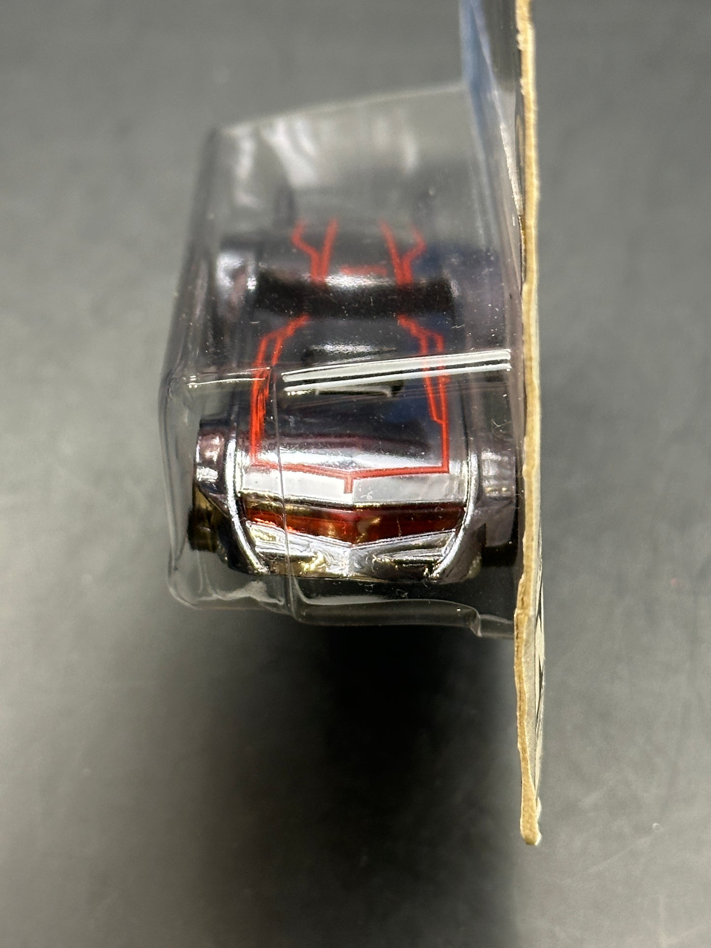 HOT WHEELS - THE BATMAN: BATMOBILE (2021) - HW BATMAN 2/5