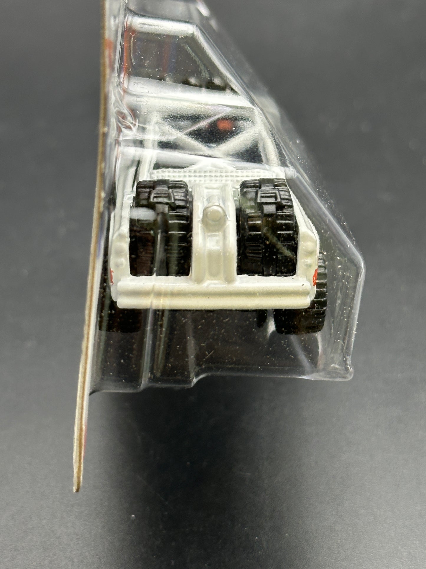 HOT WHEELS - 73 JEEP J10 (2024) - HW HOT TRUCKS 4/10