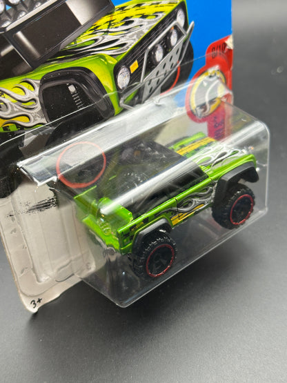 HOT WHEELS - CUSTOM FORD BRONCO (2016) - HW DAREDEVILS 8/10