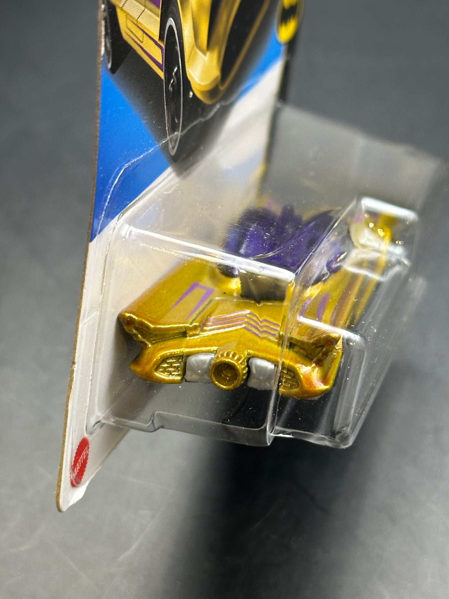 HOT WHEELS - TV SERIES BATMOBILE (2022) - HW BATMAN 4/5