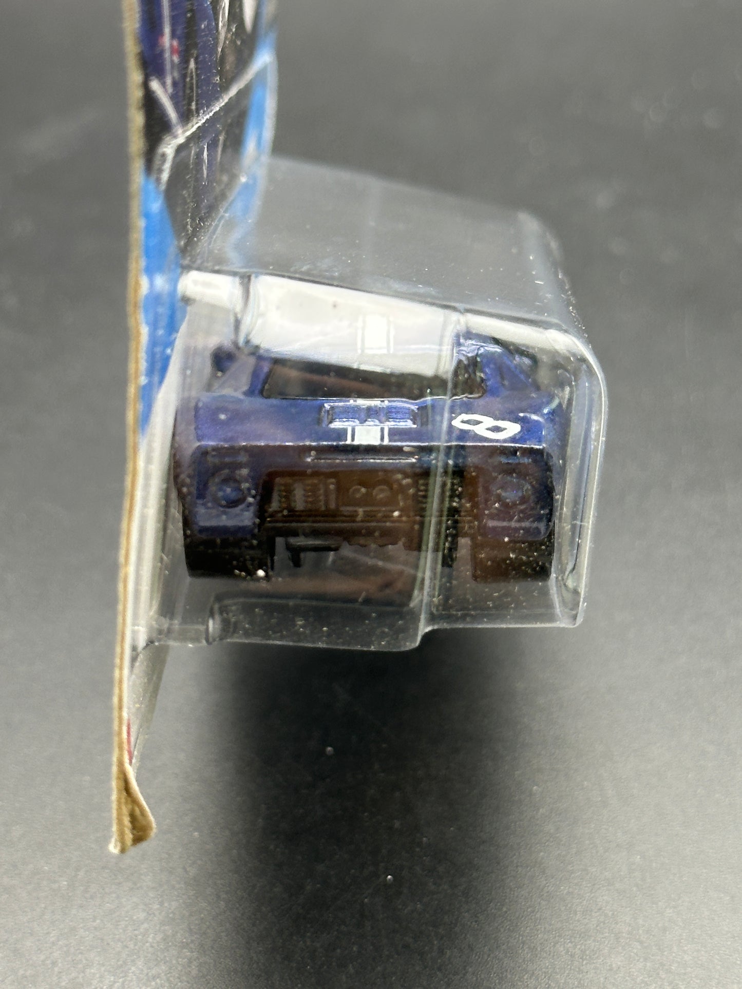 HOT WHEELS - FORD GT40 (2024) - FACTORY FRESH 2/10