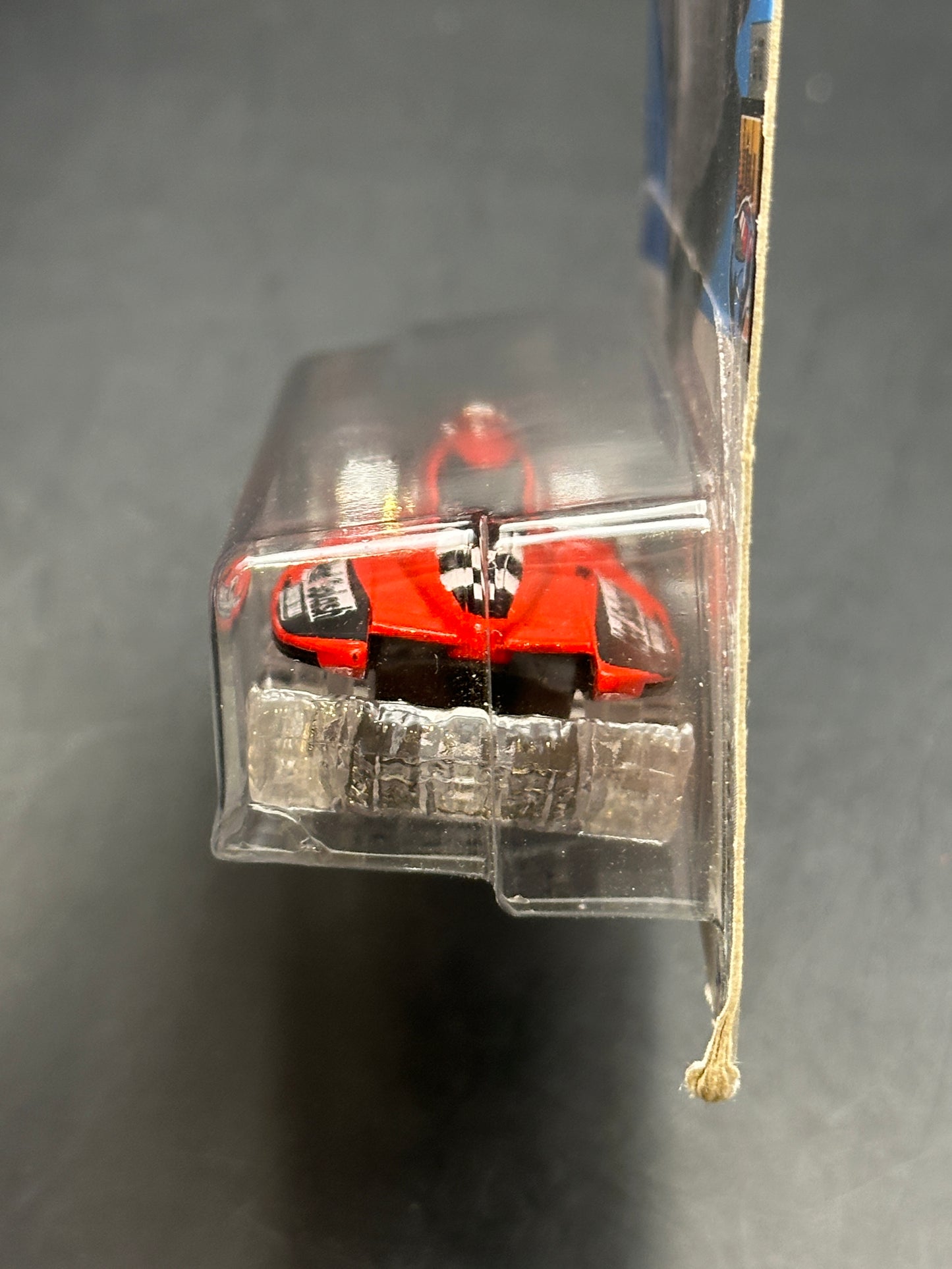 HOT WHEELS - MAD SPLASH (2023) - HW METRO 6/10