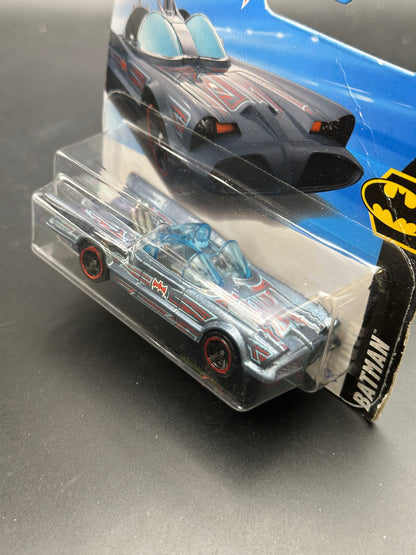 HOT WHEELS - TV SERIES BATMOBILE (2025) - HW BATMAN 3/5