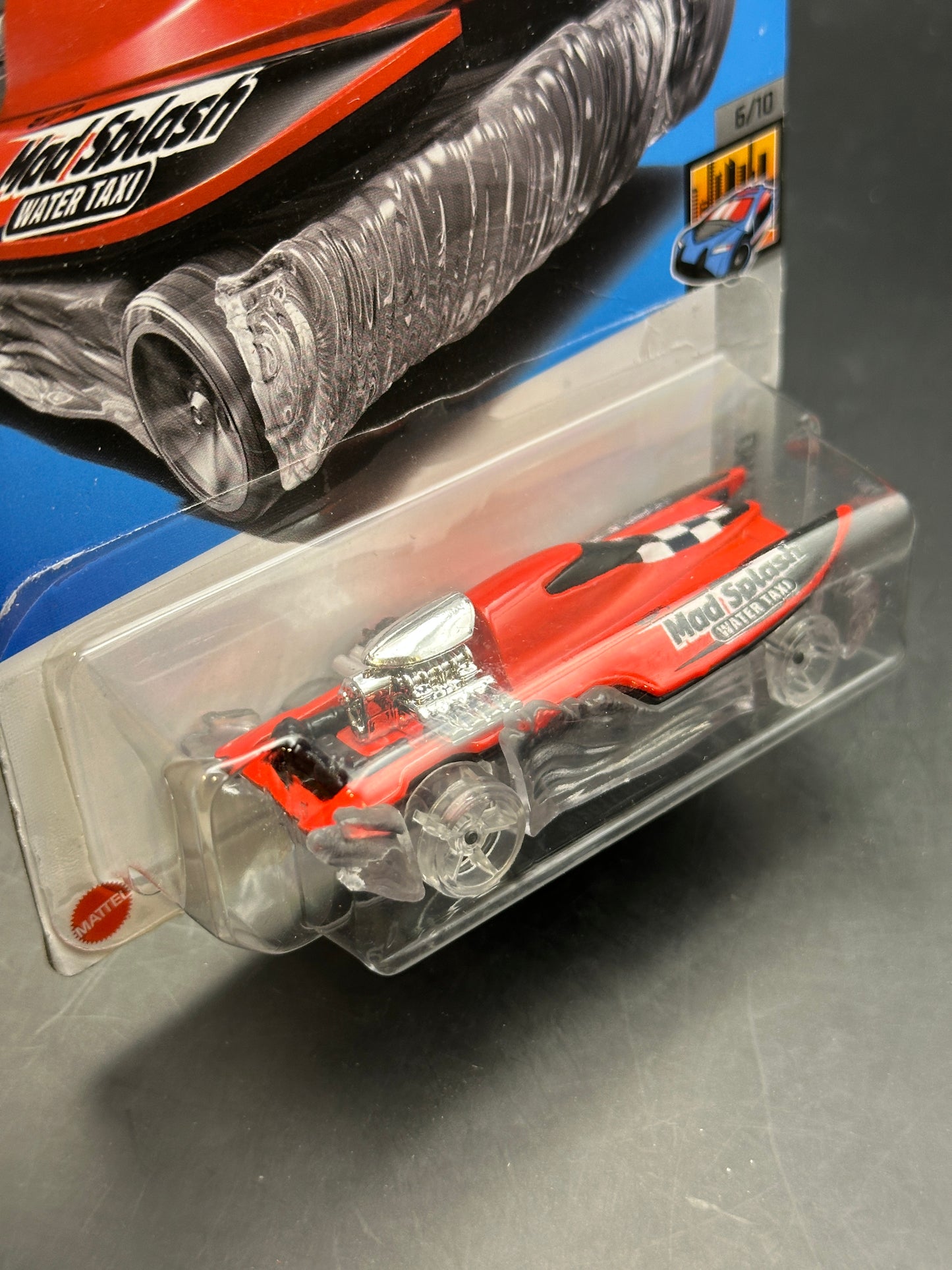 HOT WHEELS - MAD SPLASH (2023) - HW METRO 6/10