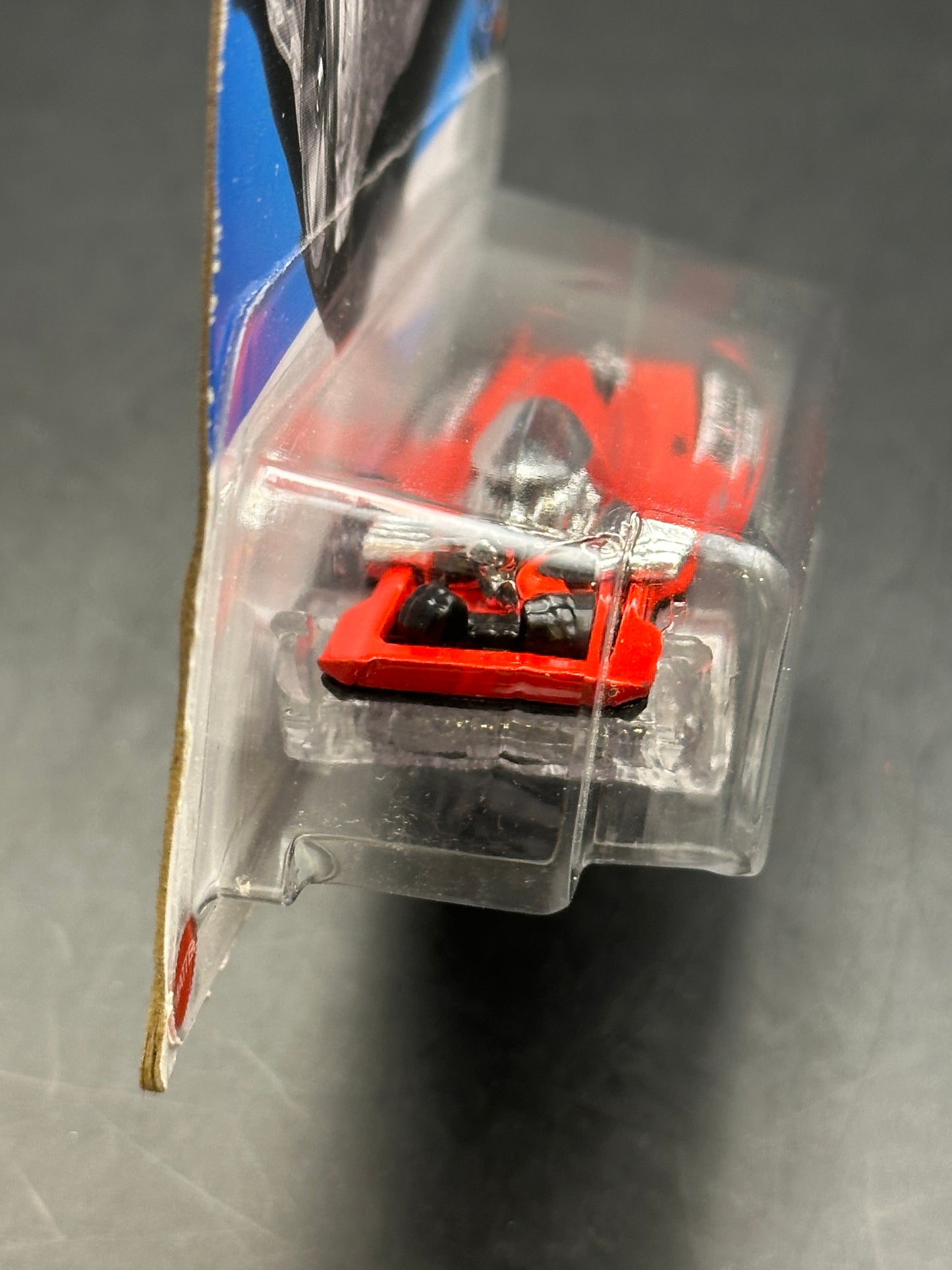 HOT WHEELS - MAD SPLASH (2023) - HW METRO 6/10