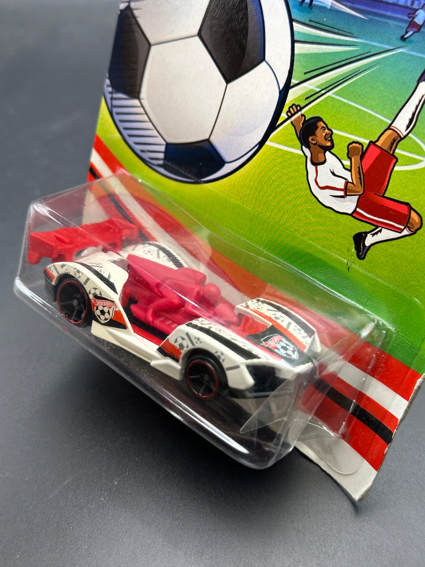 HOT WHEELS - IMPARABLE (2016) - SOCCER SERIES 7/8