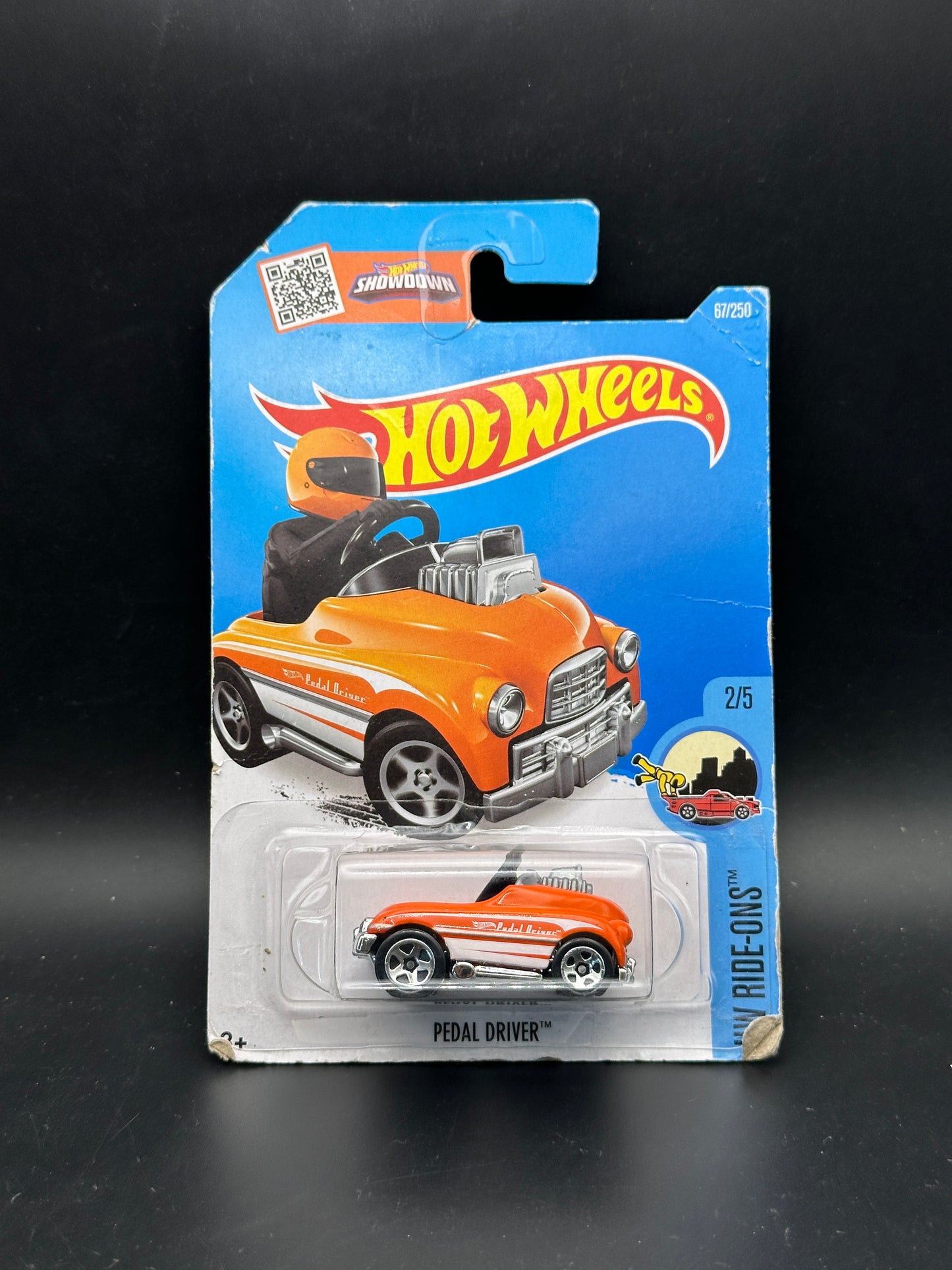 HOT WHEELS - PEDAL DRIVER (2016) - HW RIDE ONS 2/5