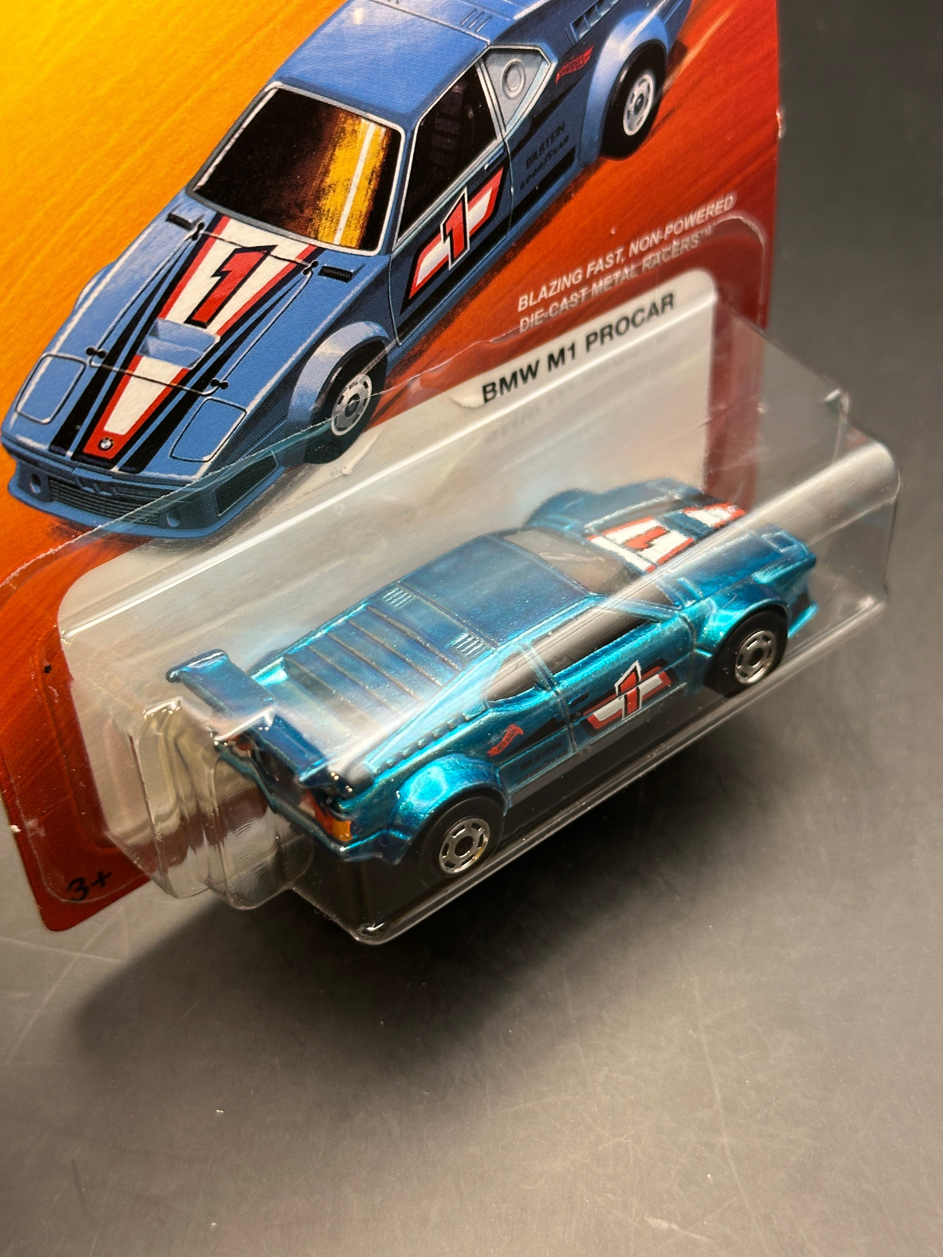 【未開封】Hot Wheels  M1 ✓ DISPONIBLE ✓ 🚗 Hot Wheels. 🚗 The Hot Ones. 🚗 BMW M1 Procar