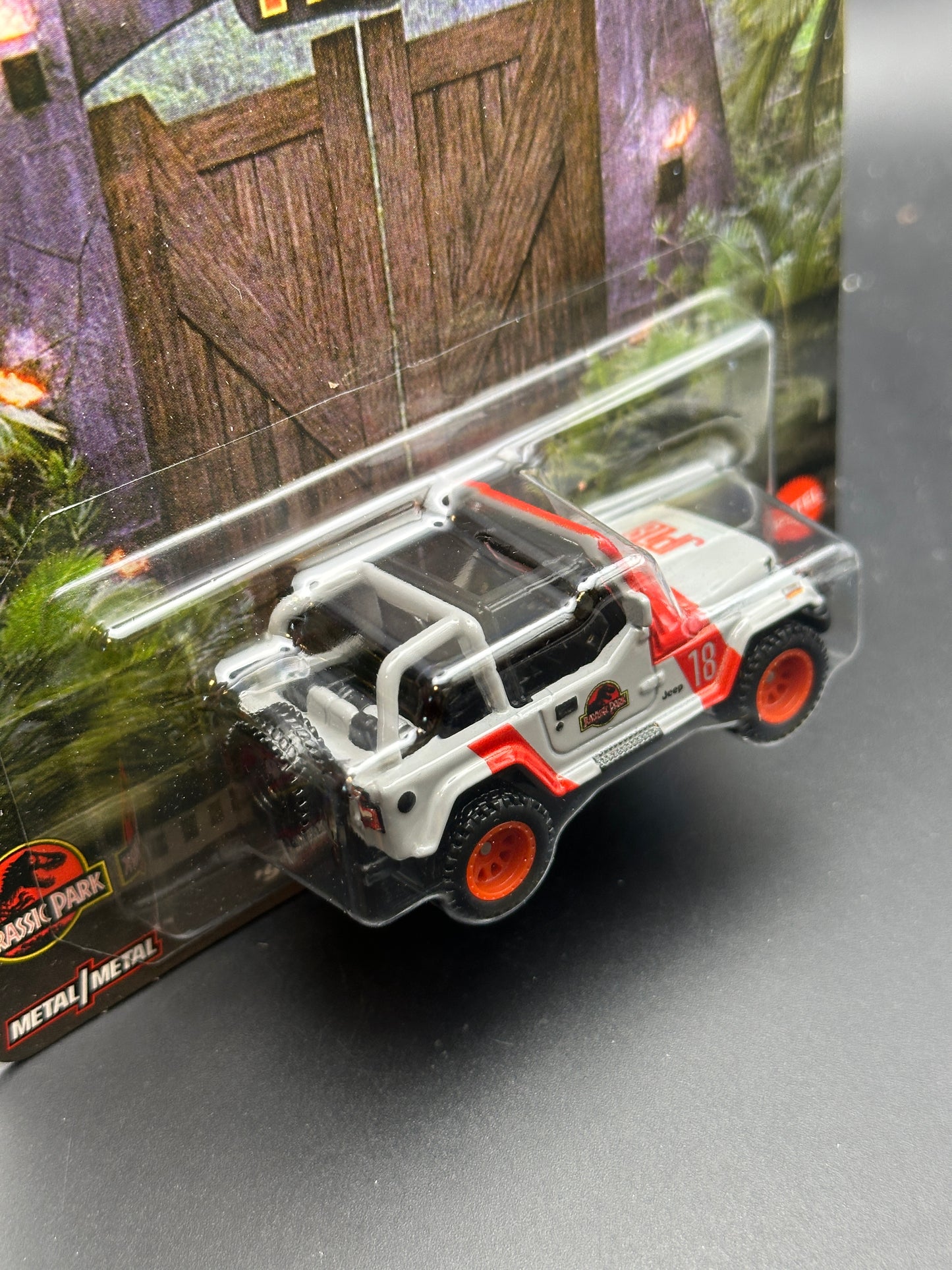 HOT WHEELS - 92 JEEP WRANGLER SAHARA (2025) - JURASSIC PARK - POP CULTURE
