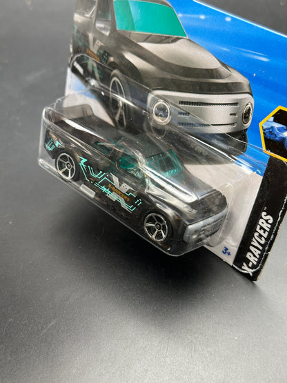 HOT WHEELS - DRAFTNATOR (2025) - HW X RAYCERS 2/10