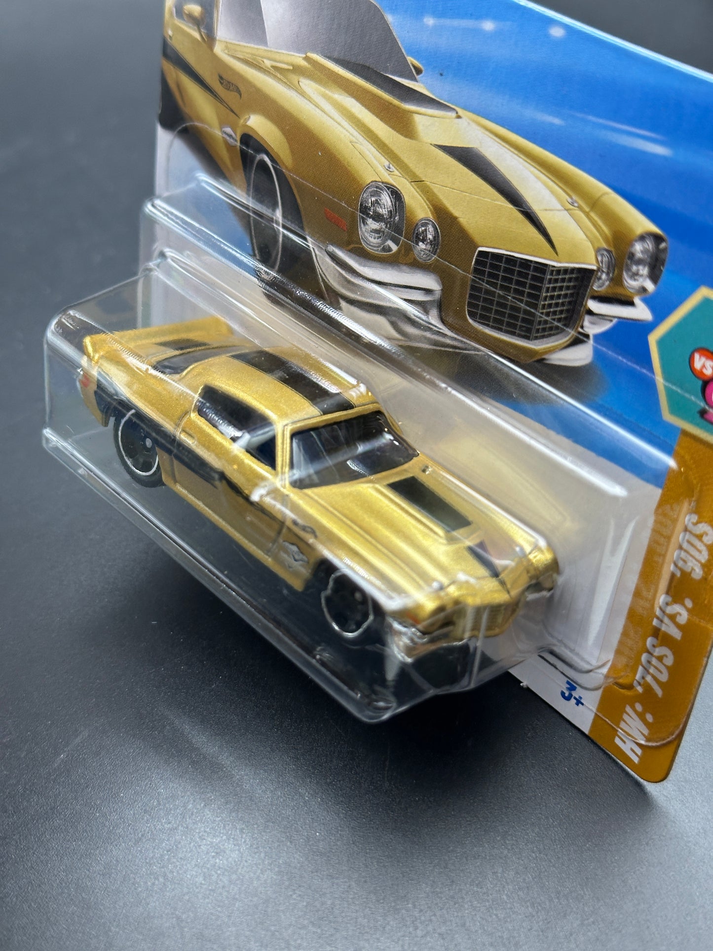 HOTWHEELS - 70 CHEVY CAMARO RS (2025) - HW 70s VS 90s 4/10