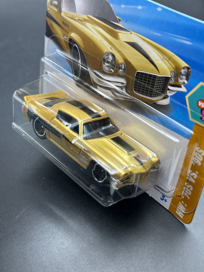 HOTWHEELS - 70 CHEVY CAMARO RS (2025) - HW 70s VS 90s 4/10