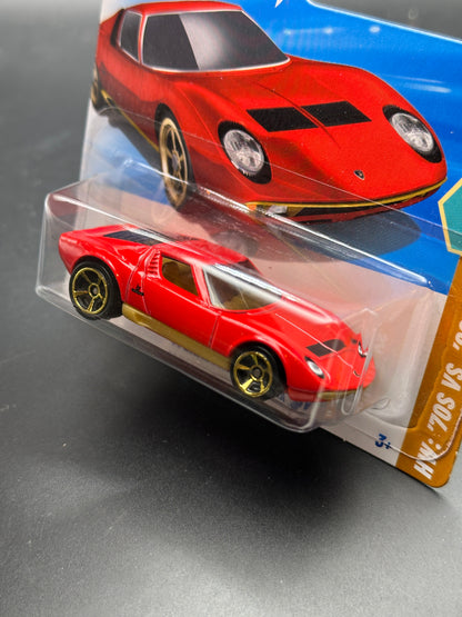 HOT WHEELS - 71 LAMBORGHINI MIURA SV (2025) - HW 70s VS 90s 6/10