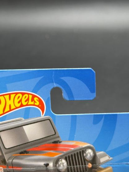 HOT WHEELS - JEEP SCRAMBLER (2023) - BAJA BLAZERS 8/10
