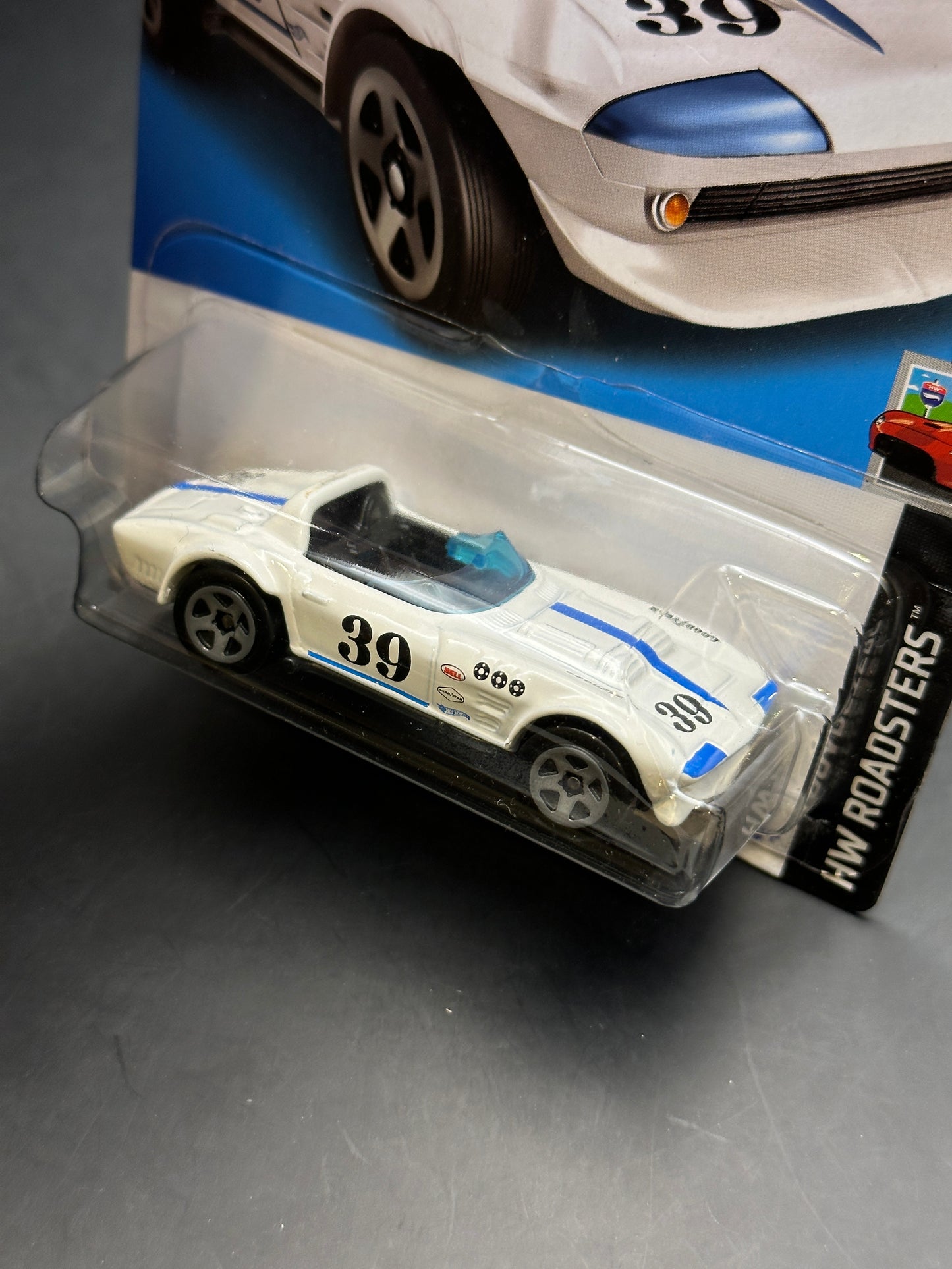 HOT WHEELS - CORVETTE GRAND SPORT ROADSTER (2023) - HW ROADSTERS 3/10