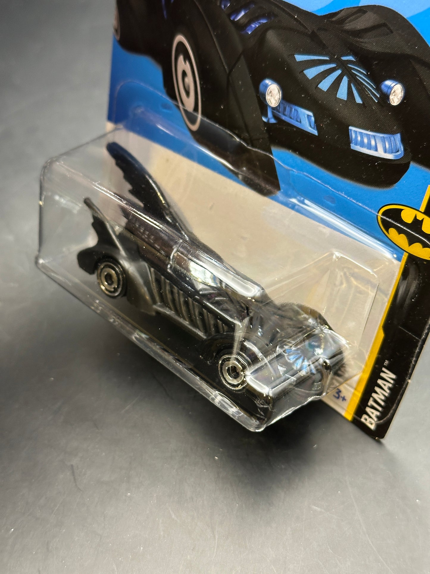 HOT WHEELS - BATMAN FOREVER BATMOBILE (2023) - HW BATMAN 2/5