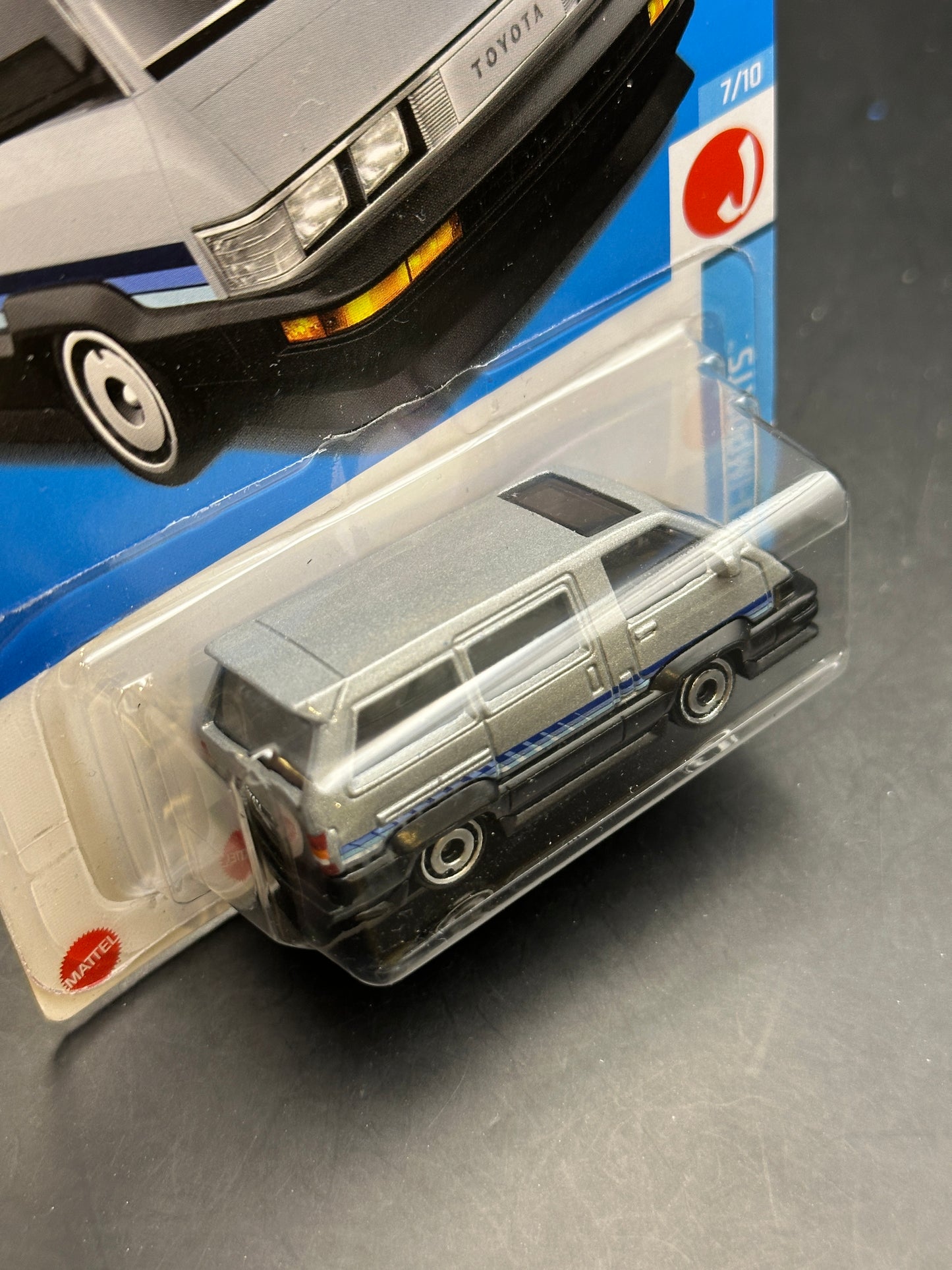 HOT WHEELS - 1986 TOYOTA VAN (2022) - HW J-IMPORTS 7/10