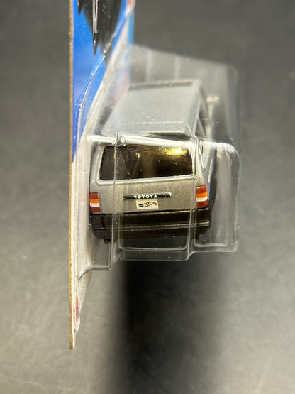 HOT WHEELS - 1986 TOYOTA VAN (2022) - HW J-IMPORTS 7/10