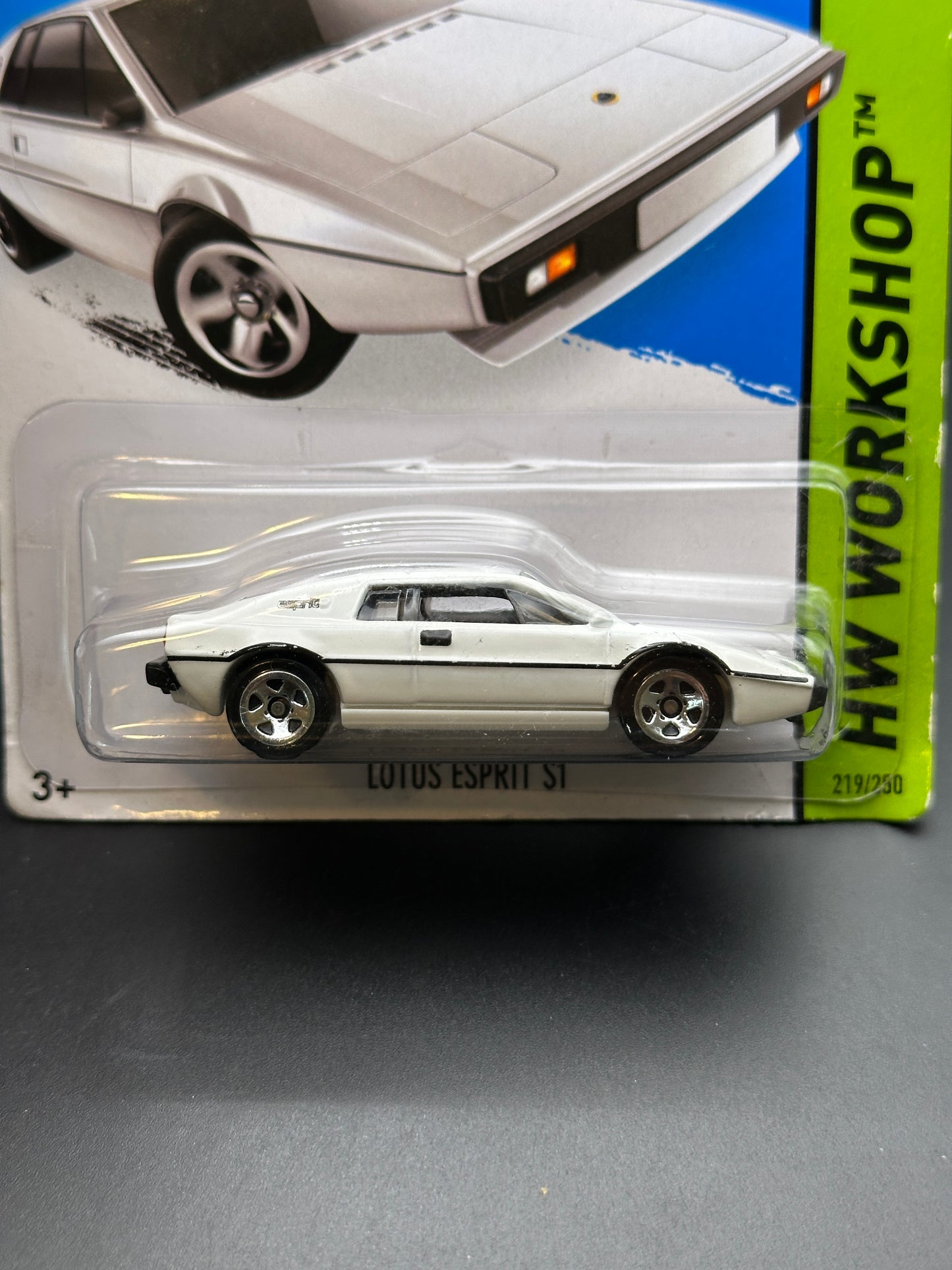 HOT WHEELS - LOTUS ESPRIT S1 (2015) - HW WORKSHOP: GARAGE