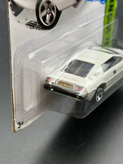 HOT WHEELS - LOTUS ESPRIT S1 (2015) - HW WORKSHOP: GARAGE
