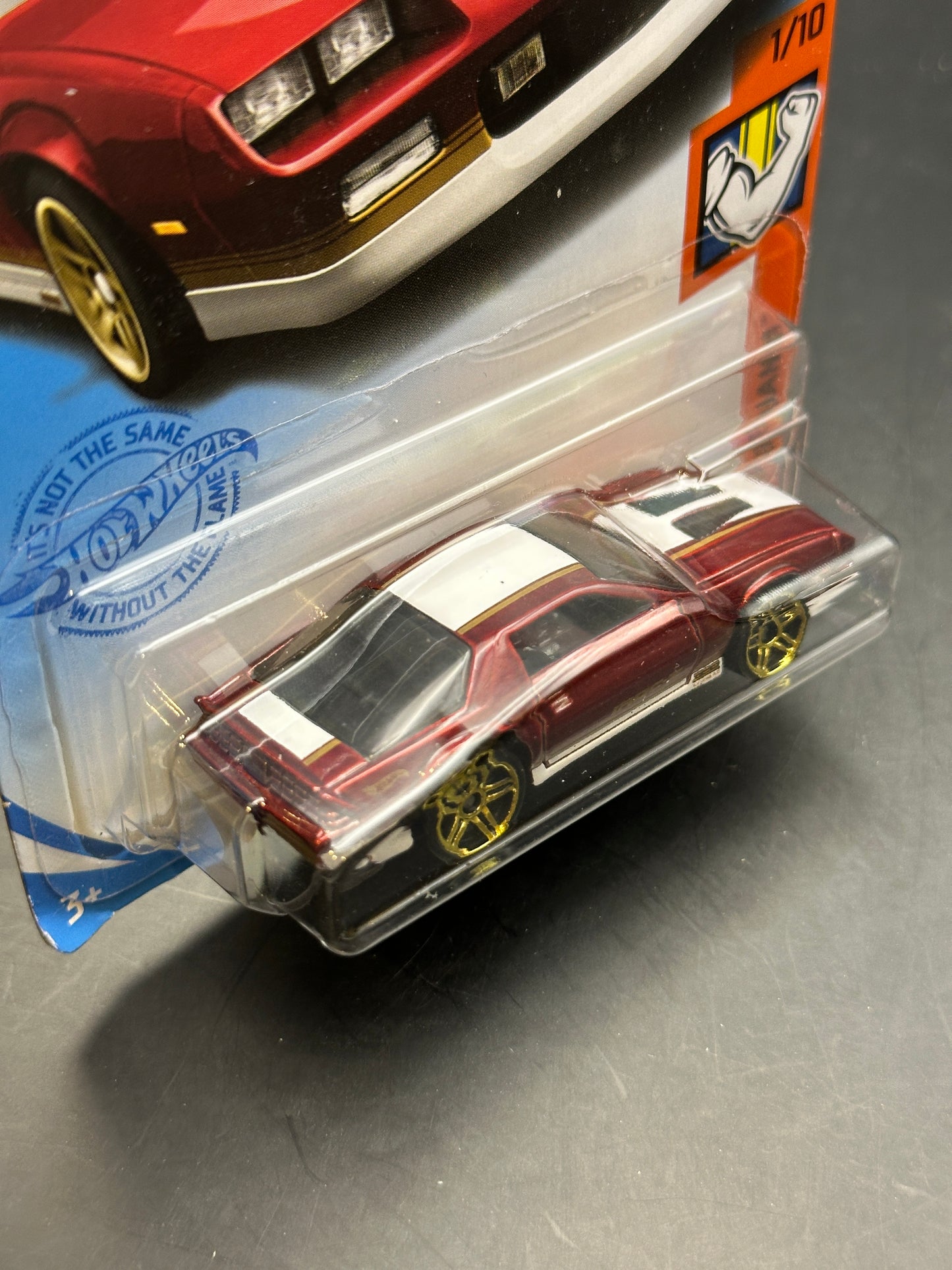 HOT WHEELS - 85 CHEVROLET CAMARO IROC-Z (2021) - HW MUSCLE MANIA 1/10