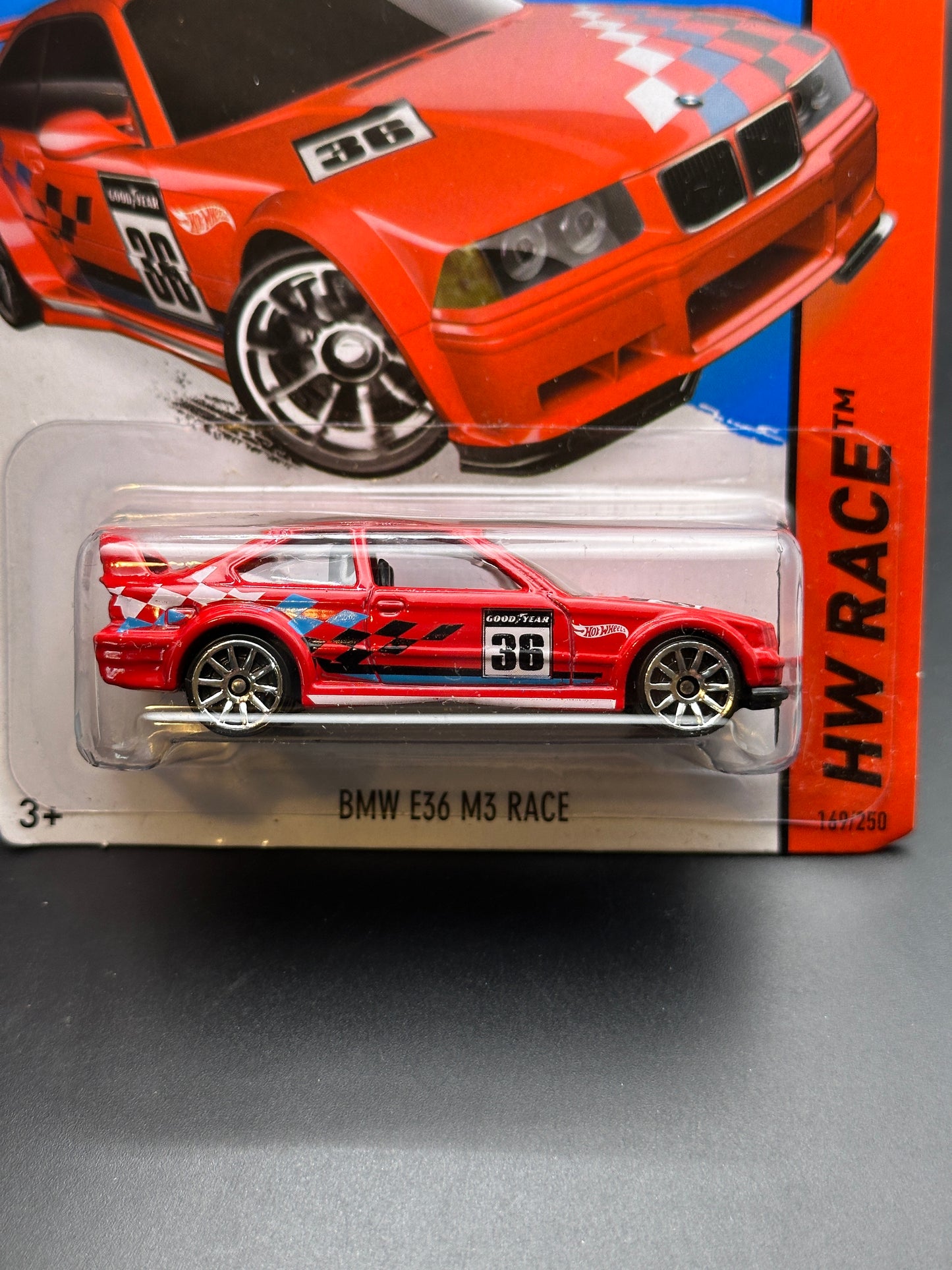 HOT WHEELS - BMW E36 M3 RACE (2014) - HW RACE: TRACK ACES