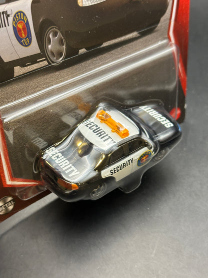 DISNEY PIXAR CARS 20th ANNIVERSARY - MARLON CLUTCHES - DIECAST