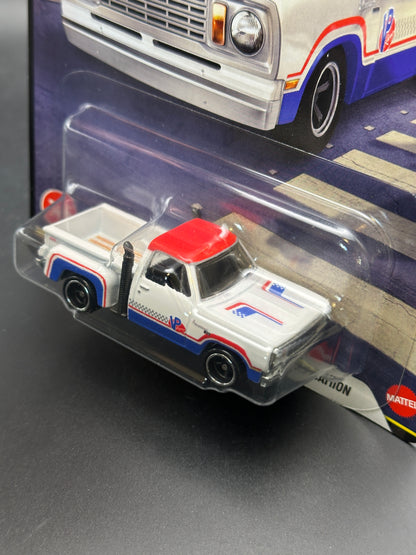 HOT WHEELS - 1978 DODGE LIL RED EXPRESS TRUCK / CAMION (2026) - HW BOULEVARD #145