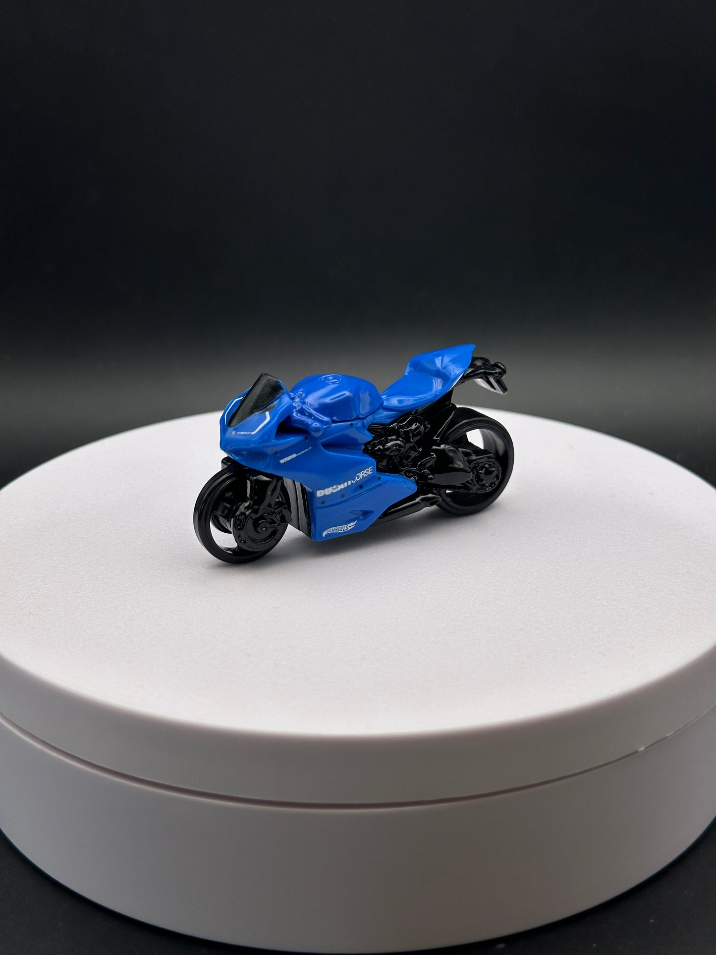 HOT WHEELS - DUCATI 1199 PANIGALE (2019) - HW MOTO 2/5 - LOOSE