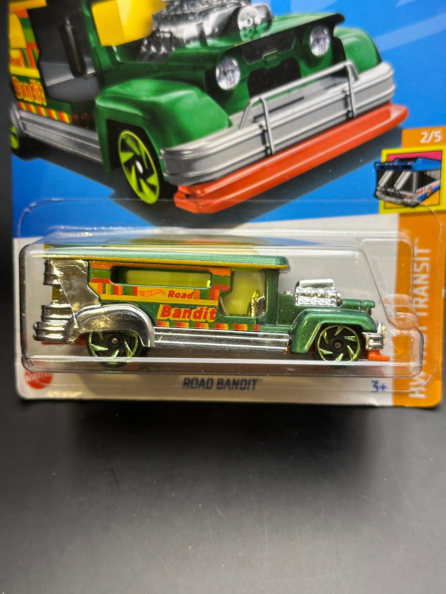 HOT WHEELS - ROAD BANDIT (2024) - HW FAST TRANSIT 2/5