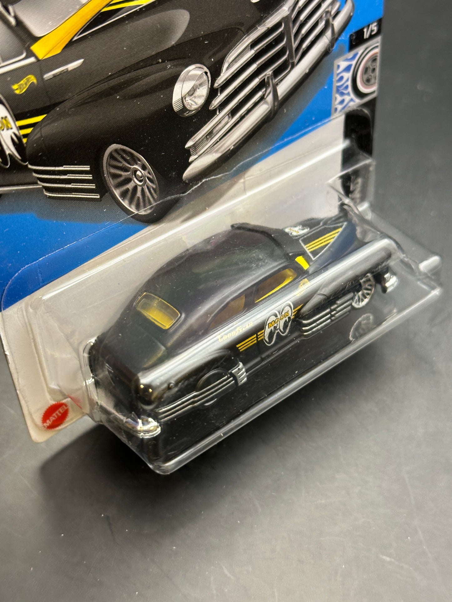 HOT WHEELS - 47 CHEVY FLEETLINE (2022) - HW ROD SQUAD 1/5
