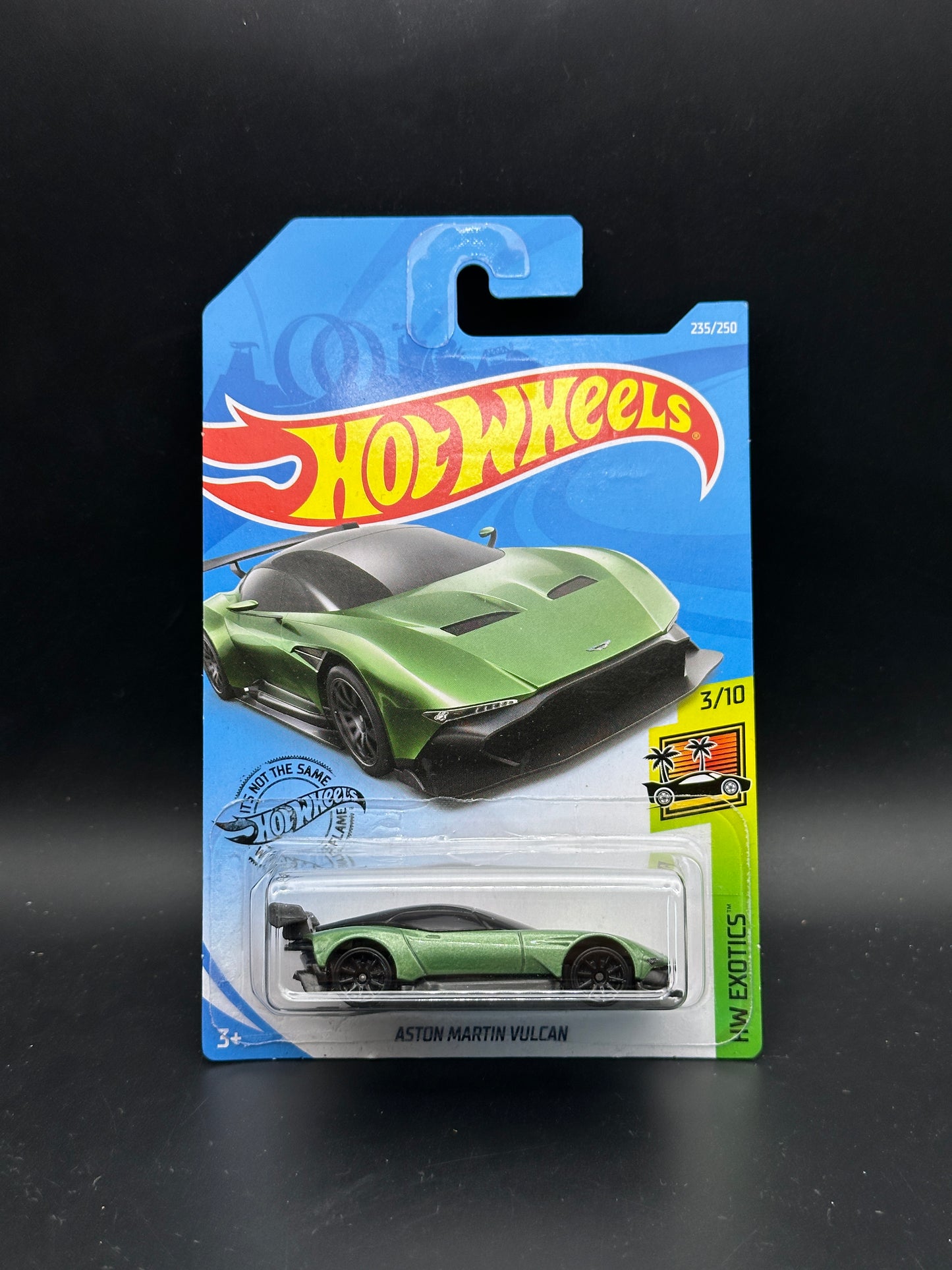 HOT WHEELS - ASTON MARTIN VULCAN (2019) - HW EXOTICS 3/10