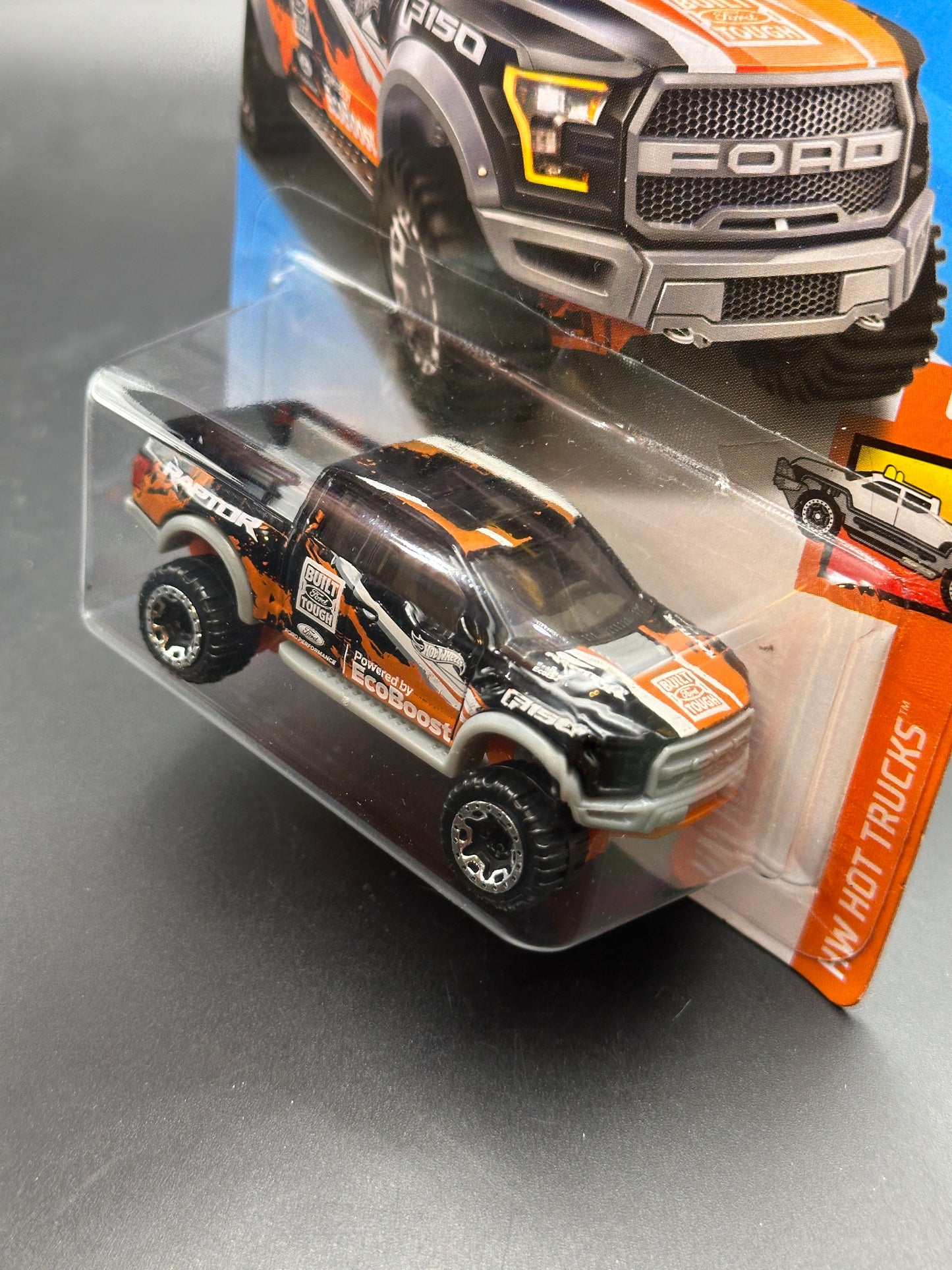 HOT WHEELS - 17 FORD F 150 RAPTOR (2018) - HW HOT TRUCKS 6/10