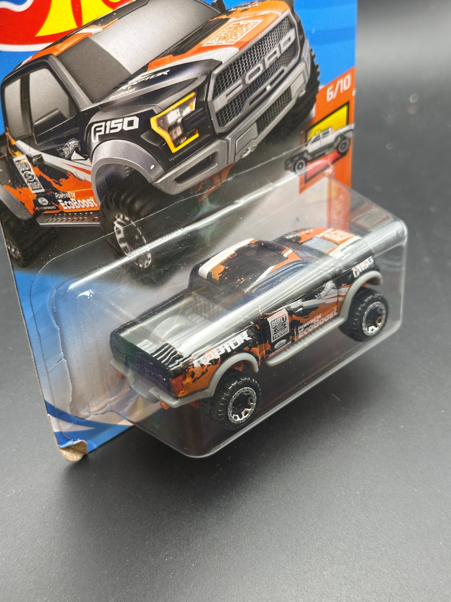 HOT WHEELS - 17 FORD F 150 RAPTOR (2018) - HW HOT TRUCKS 6/10