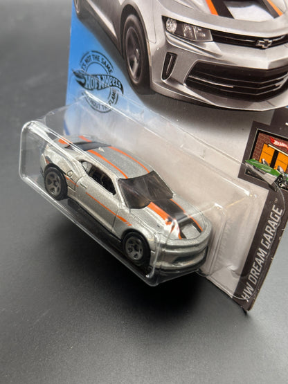HOT WHEELS - 18 COPO CAMARO SS (2020) - HW DREAM GARAGE 3/10