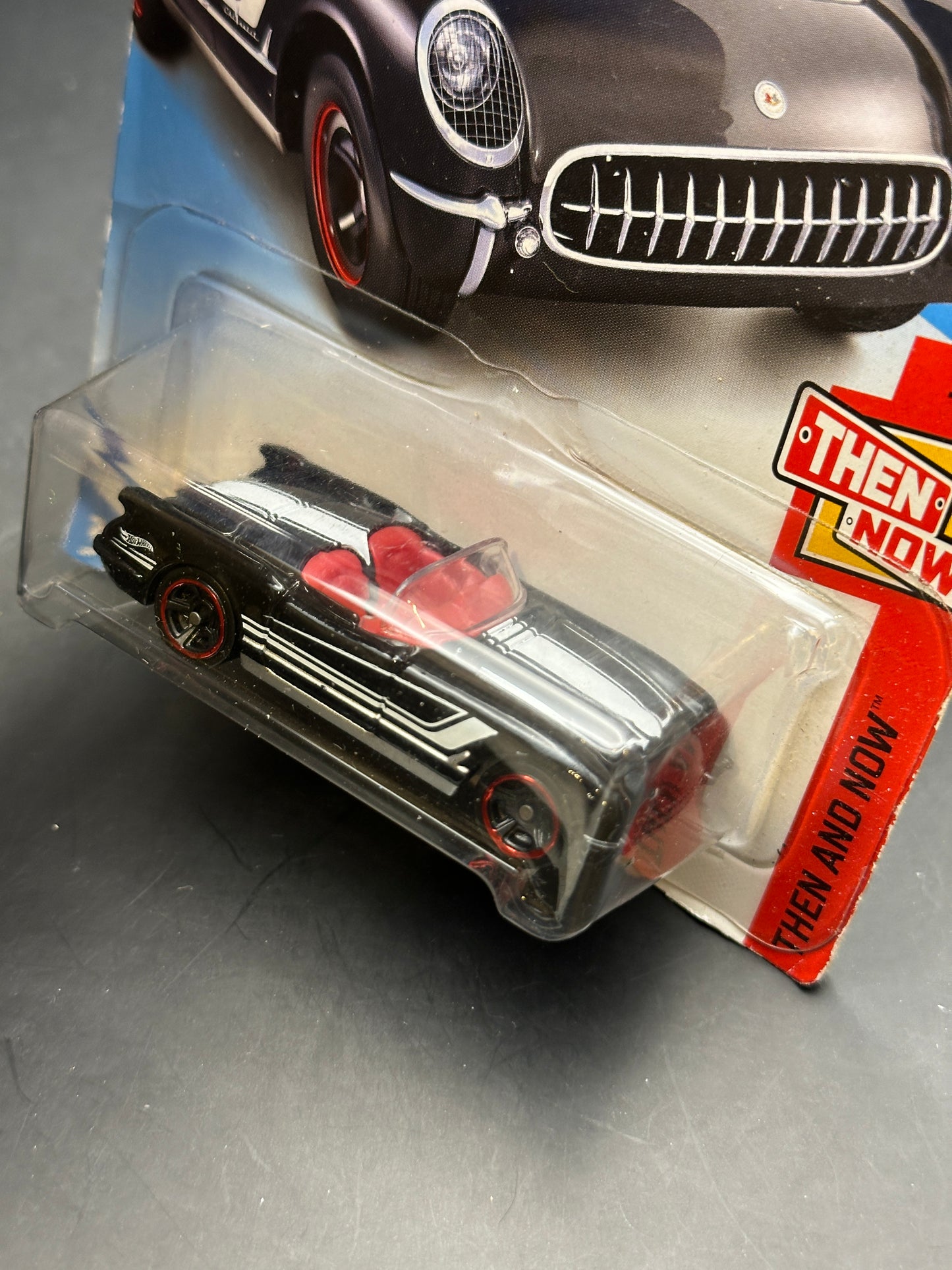 HOT WHEELS - 55 CORVETTE (2018) - HW THEN AND NOW 3/10