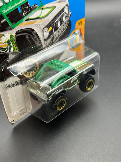 HOT WHEELS - CUSTOM FORD BRONCO (2017) - HW SURFS UP 5/5