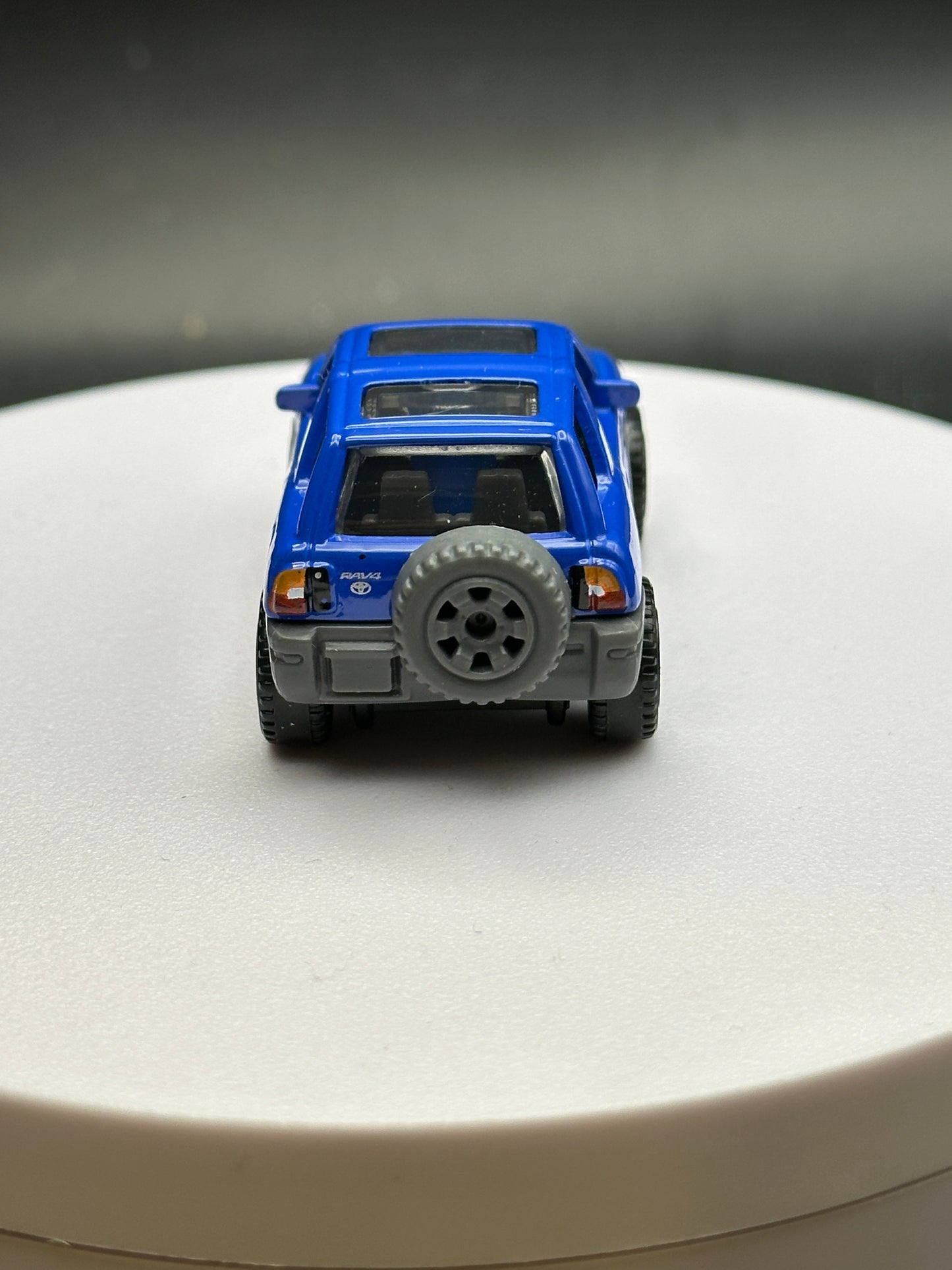 MATCHBOX - 1997 TOYOTA RAV4 OFF ROAD - 33/125 - DIECAST - LOOSE