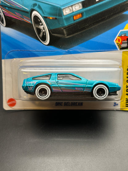 HOT WHEELS - DMC DELOREAN (2025) - HW ART CARS 5/10