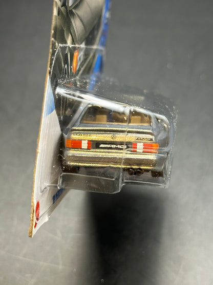 HOT WHEELS - 89 MERCEDES BENZ 560 SEC AMG (2025) - HW WILD WIDEBODY 2/5