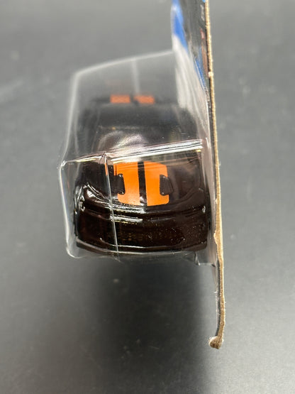 HOT WHEELS - 18 CAMARO SS (2024) - HW DREAM GARAGE 2/5