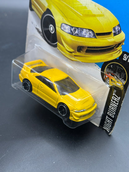 HOT WHEELS - CUSTOM 01 ACURA INTEGRA GSR (2016) - HW NIGHTBURNERZ 9/10