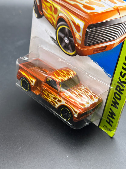 HOT WHEELS - CUSTOM 69 CHEVY PICKUP (2014) - HW WORKSHOP