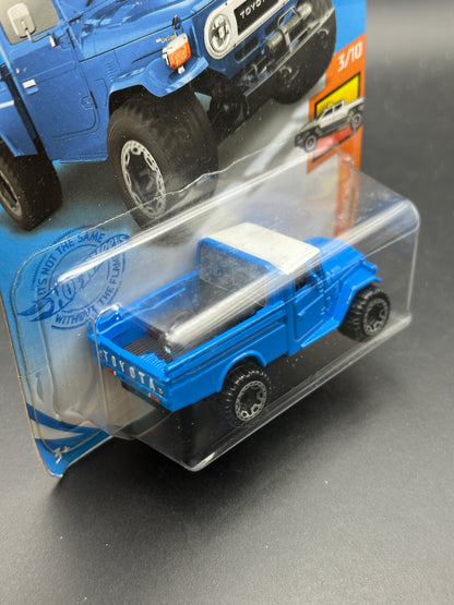 HOT WHEELS - TOYOTA LAND CRUISER (2021) - HW HOT TRUCKS 3/10