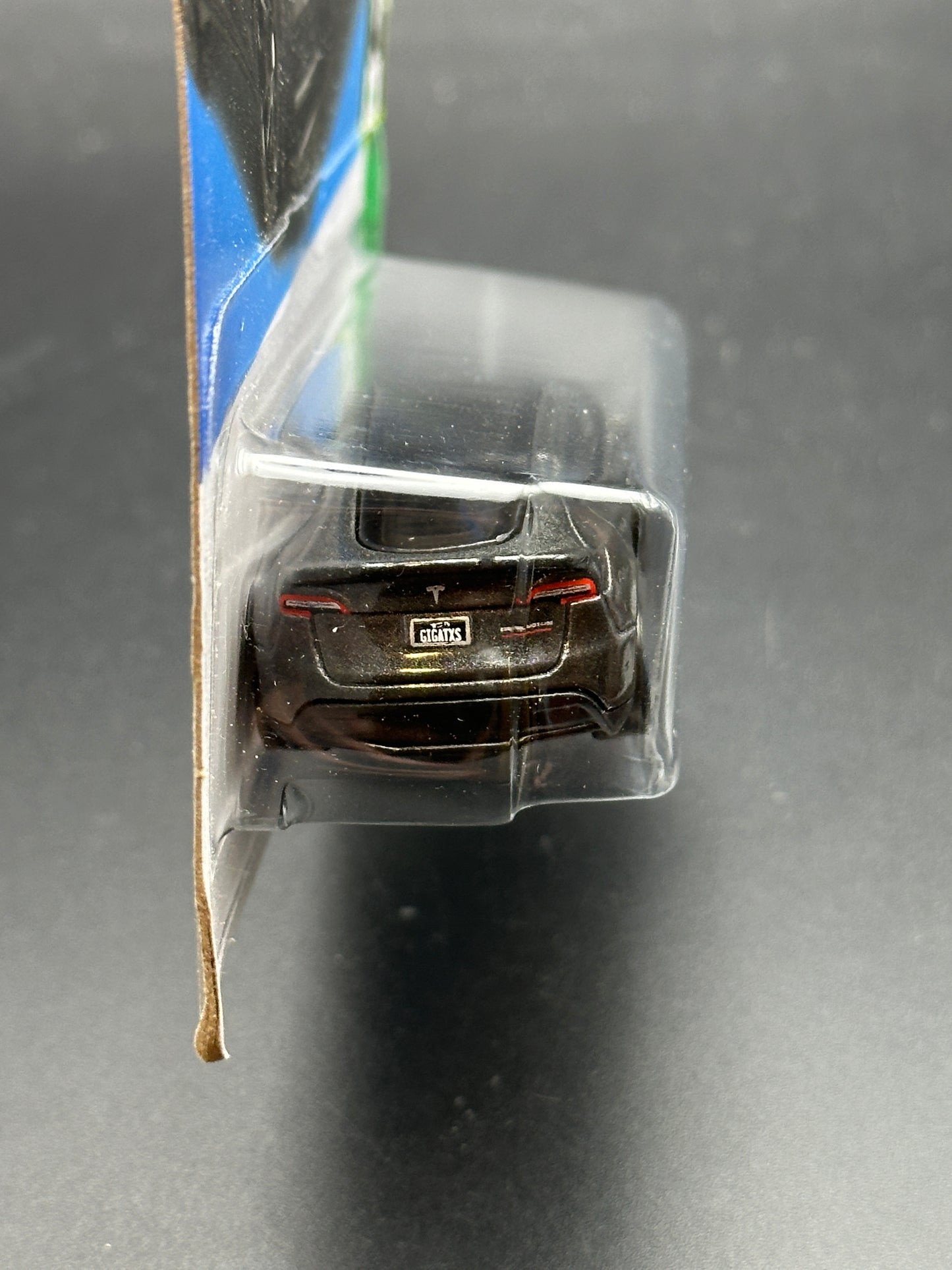 HOT WHEELS - TESLA MODEL Y (2023) - HW GREEN SPEED 1/10