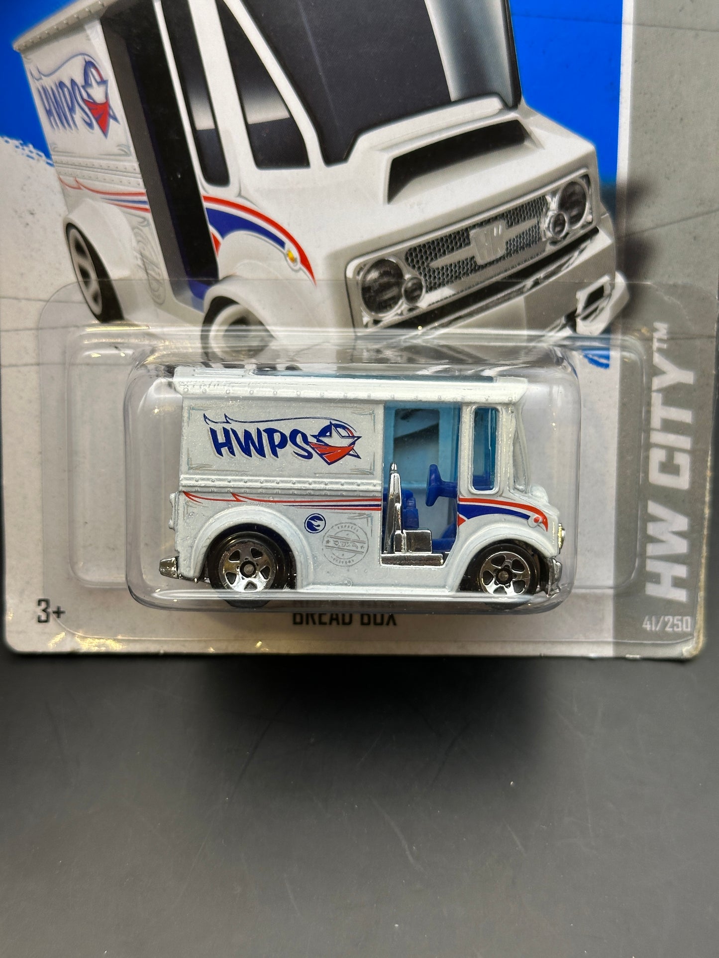 HOT WHEELS - BREAD BOX - TREASURE HUNT (2013) - HW CITY