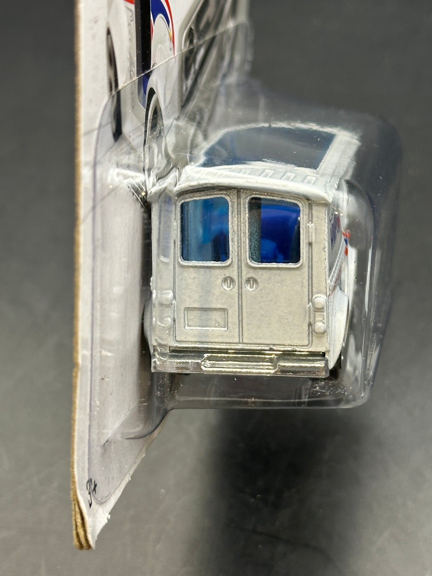 HOT WHEELS - BREAD BOX - TREASURE HUNT (2013) - HW CITY